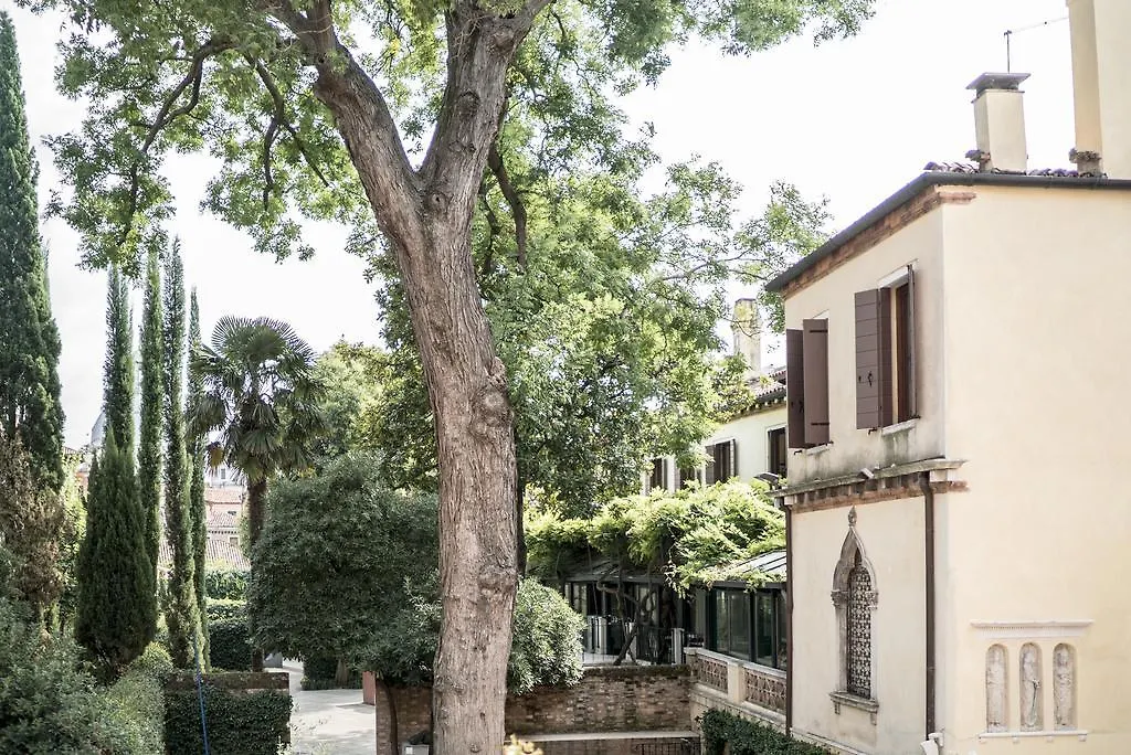 Venier Apartment Italy