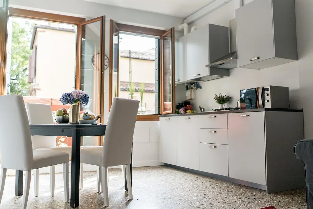 Venier Apartment Italy