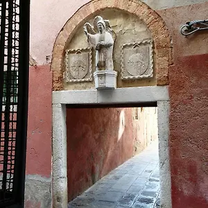 Casa Pergoletto , Venice Italy